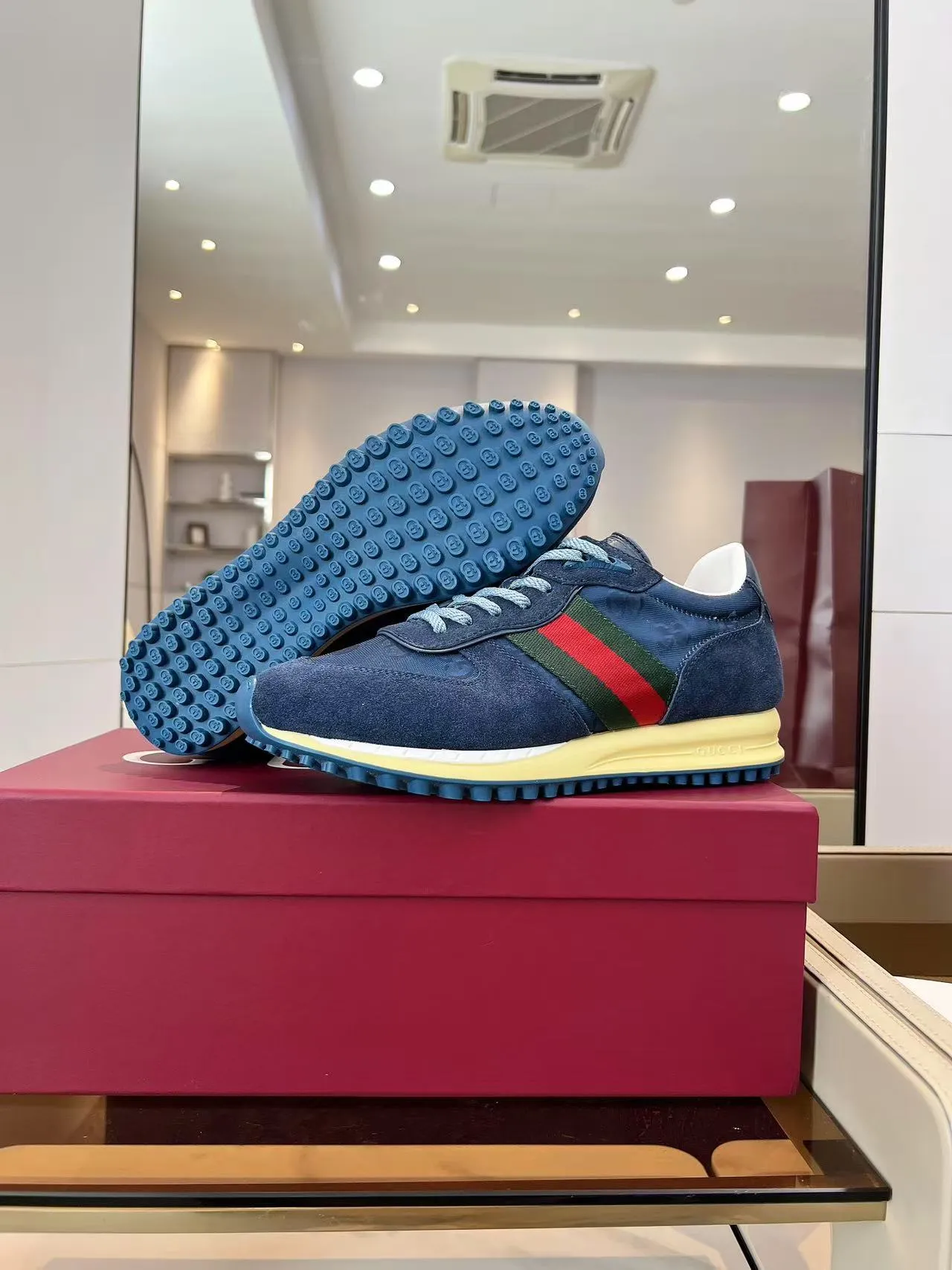 660💰GUCCI Men's New Forrest Gump Sports Shoes Light, comfortable and versatile, full of details, showing retro sports feelings Men's size 39-45